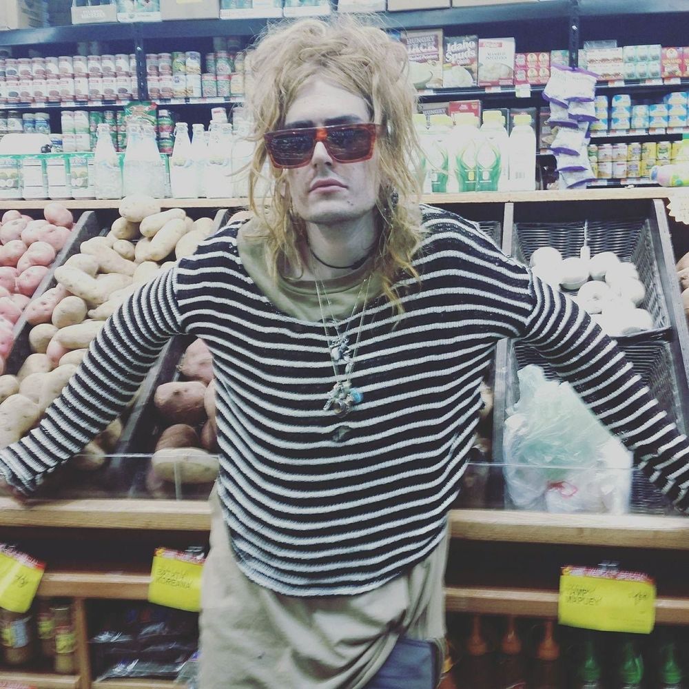 Meet your Posher, Conrad